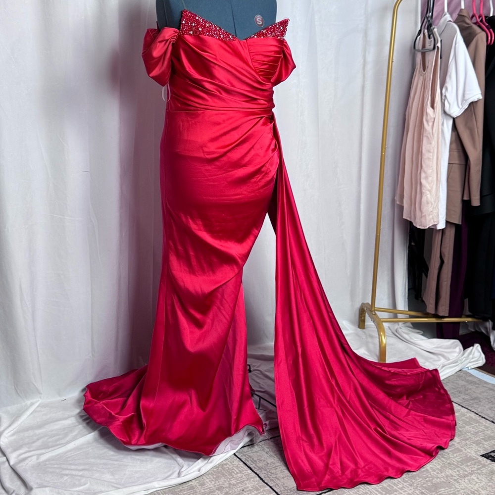 Red Ruched Off-Shoulder Prom Gown - Picture 6 of 16